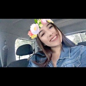 Meet your Posher, Jasmin